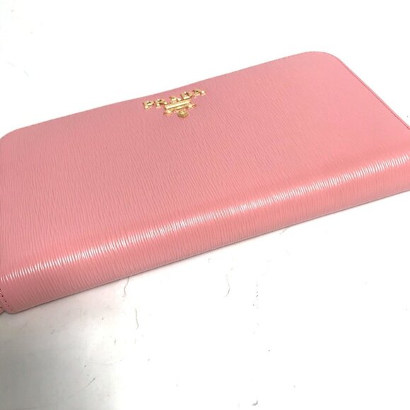 PRADA Pink Wallet - Picture 5 of 11